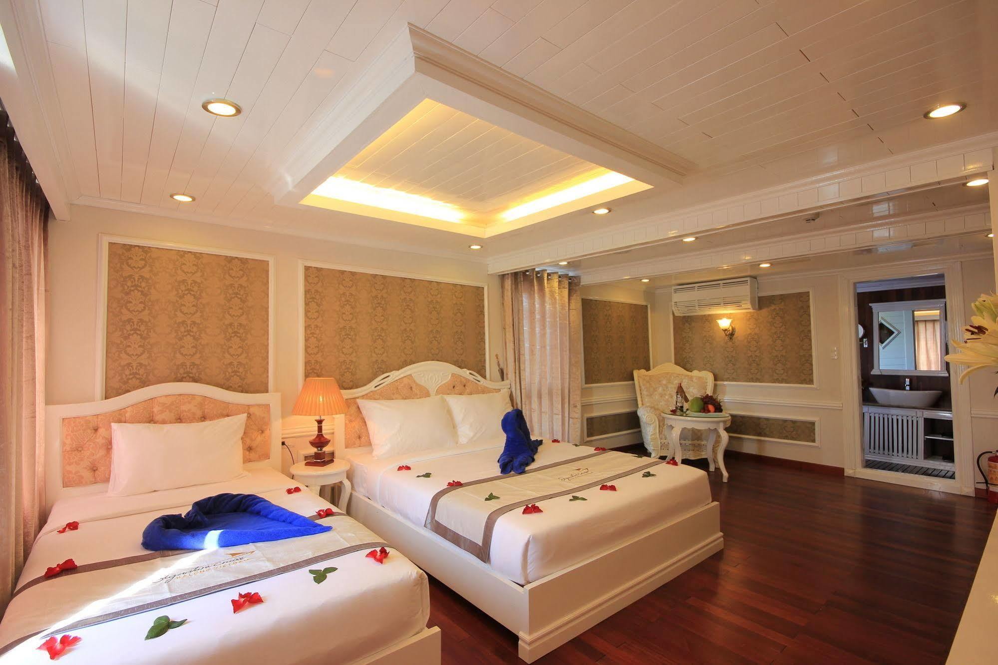 Signature Halong Cruise Ха Лонг Екстериор снимка